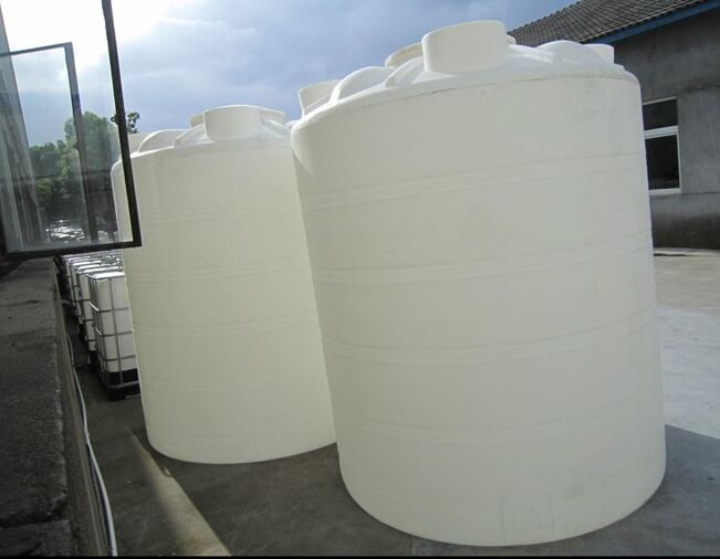 大型塑料儲罐生產廠家