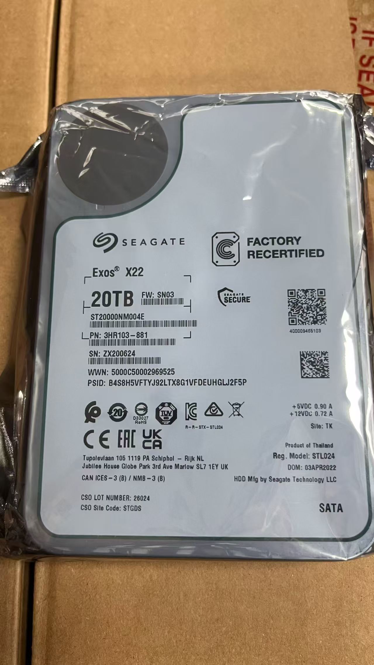 ST2000NM004E R盤(pán).jpg